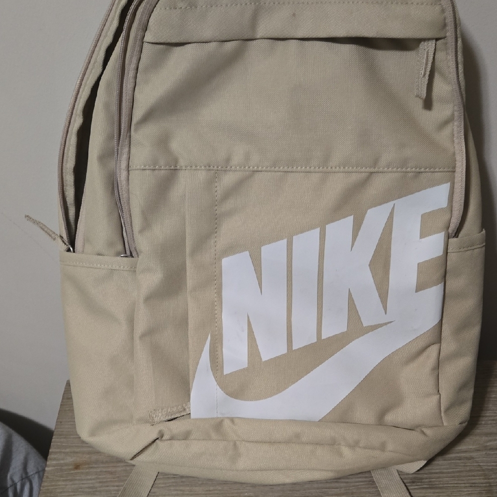 Nike Men's Tan Backpack with White Logo - Picture 3 of 5